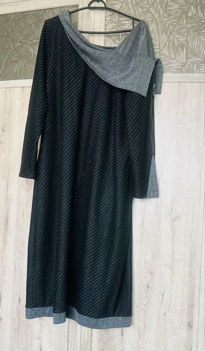 Платье с люриксом