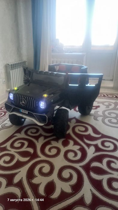 Игрушние машина для детеи