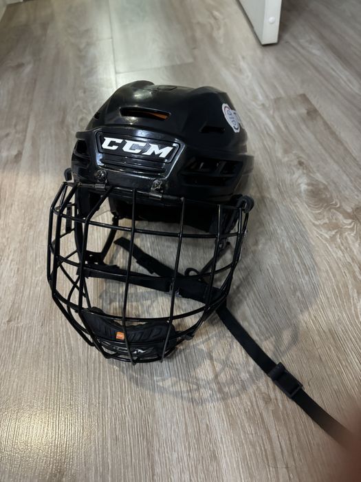 шлем ccm tacks 710