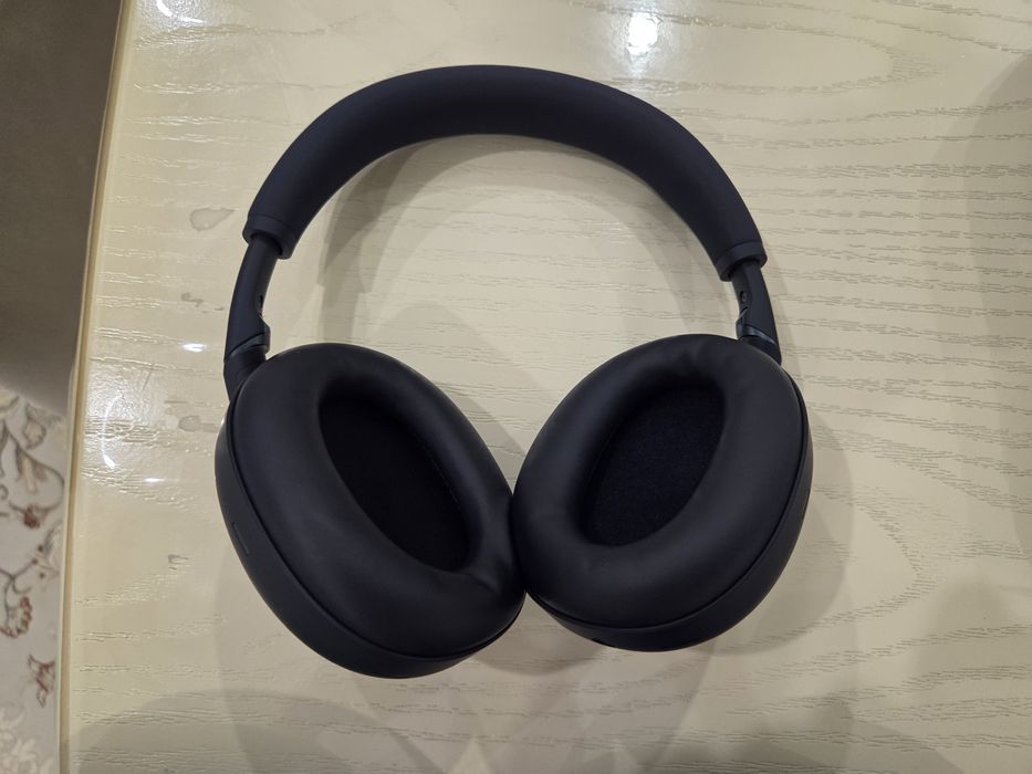 Наушник  Sony WH-1000XM6
