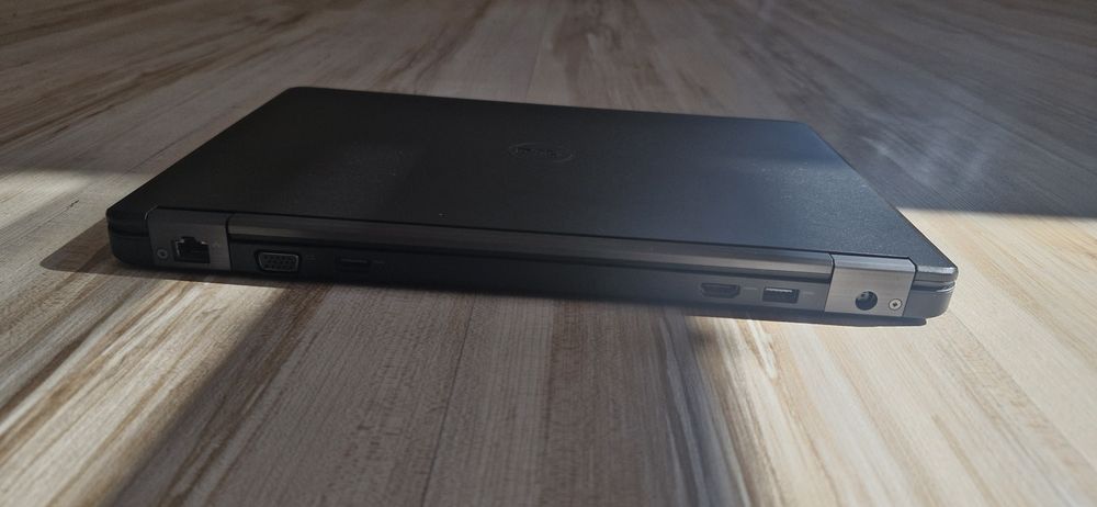 Dell Latitude E5450 i5 / 8GB RAM / 256GB SSD