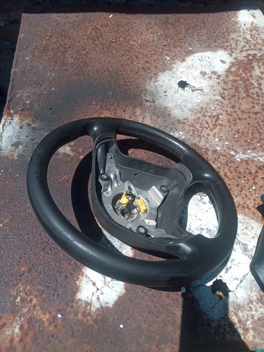 Трилъчов волан Ауди А 3