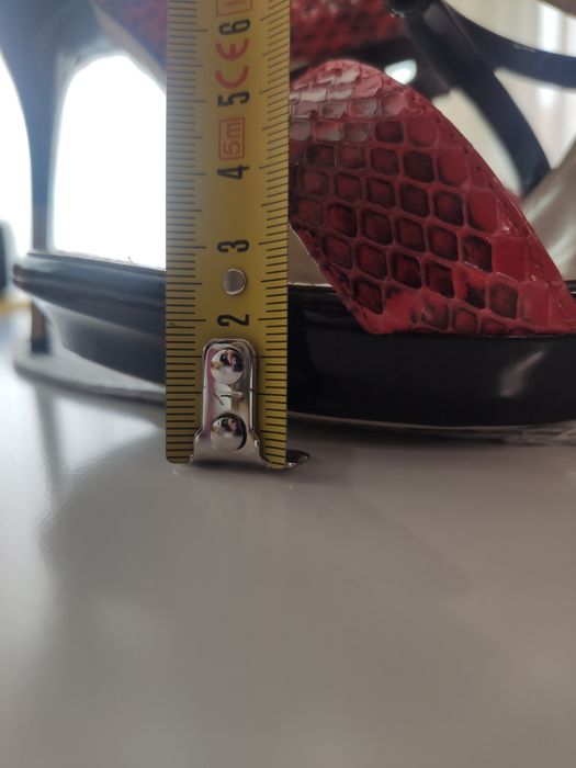 Сандали Massimo Zardi, на висок ток с платформа.