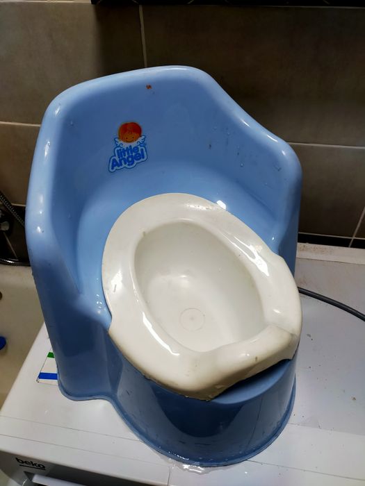 Продам детский горшок