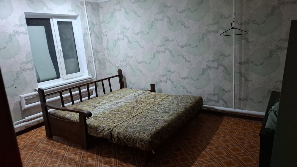 Койка место ежемесячно посуточнная хостел