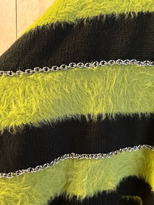 Екстравагантен пуловер The Ragged Priest