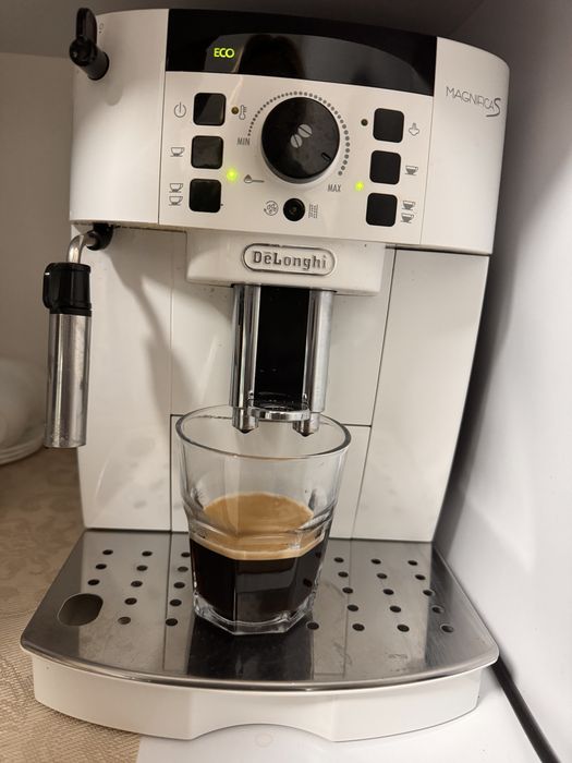 Espressor automat De’Longhi Magnifica S