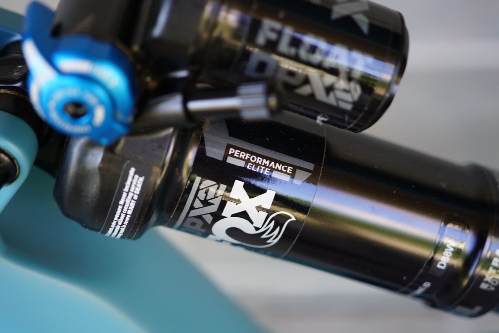 2021 YT Capra PRO  *FOX Elite 38/DT SWISS*