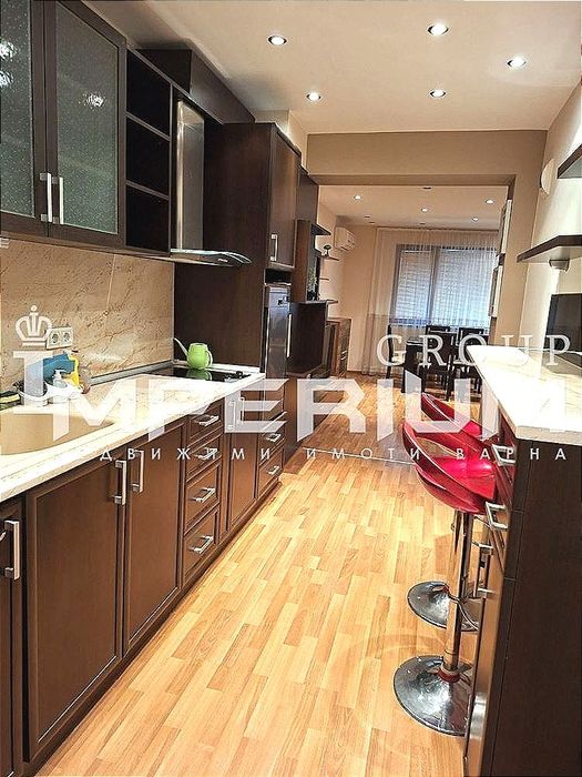 ГОЛЯМ Тристаен апартамент под наем Лятно кино Тракия, гр. Варна СРЕДЕ