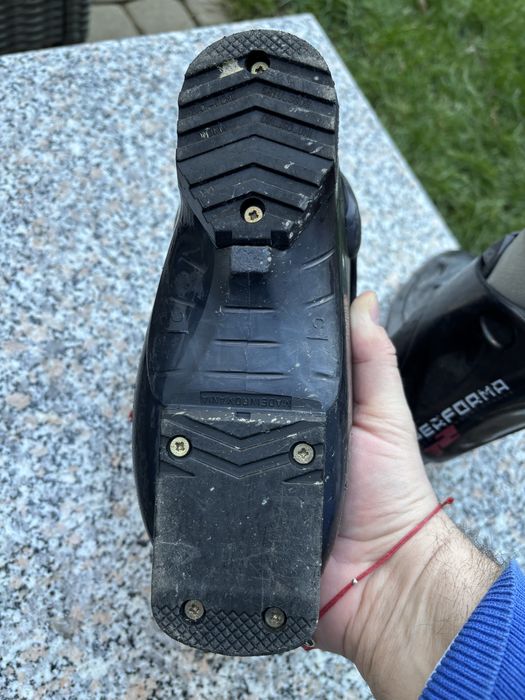 Детски ски обувки Rossignol