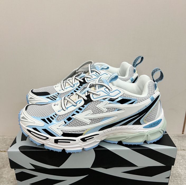 Off-White Be Right Back