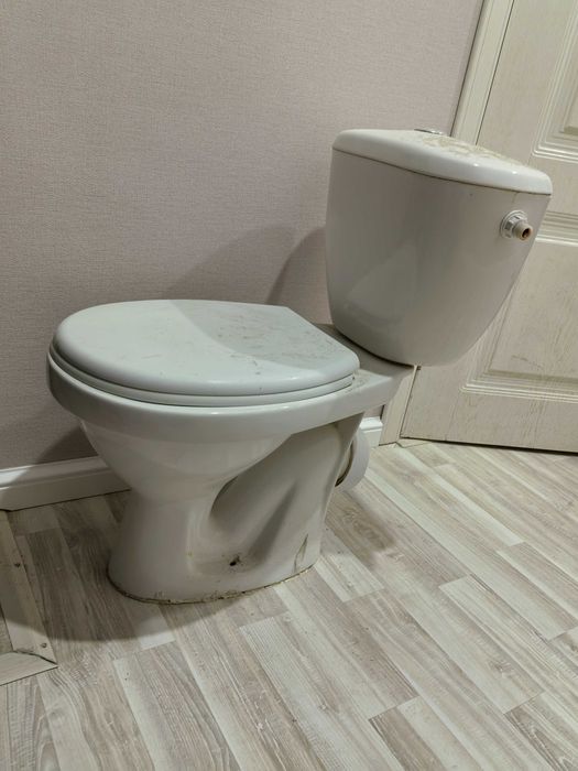 Унитаз для туалета