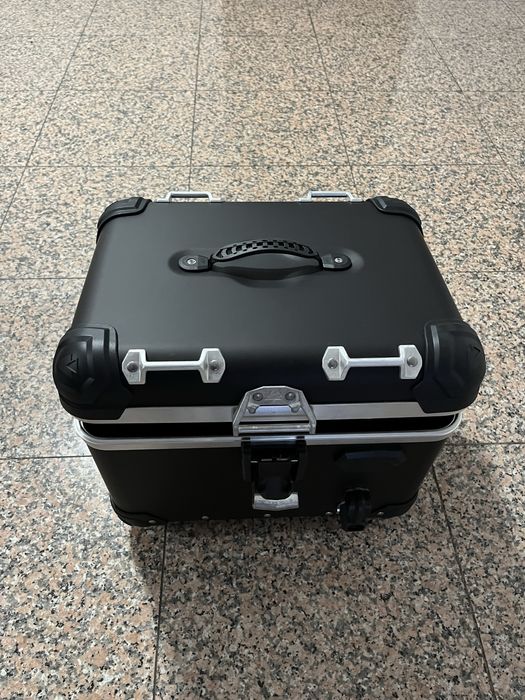 Cutie portbagaj - top case Touratech  + suport BMW R1300GS