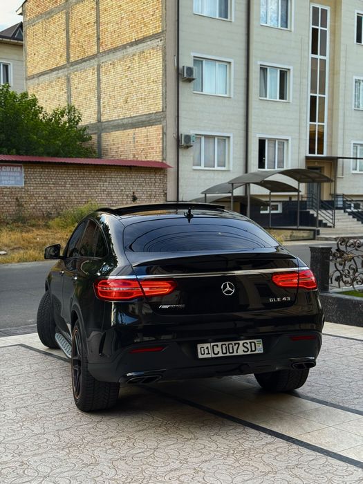 Mersedes Benz Amg Gle43 full