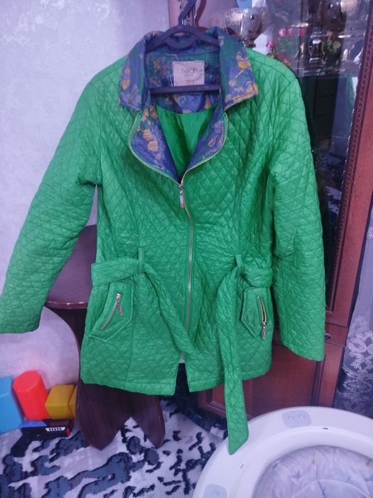 Продаются женские куртки