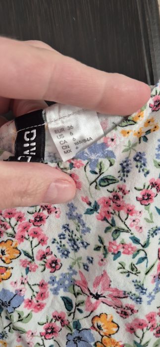 Rochie cu flori H&M marimea S