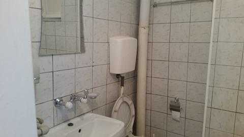 Дава се под наем Двустаен апартамент в София, Център - 60 кв.м за 425 € - Снимка #3