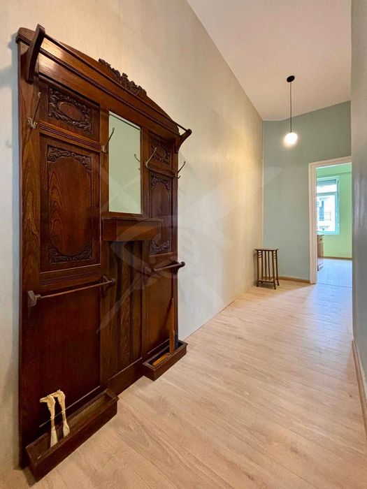 Дава се под наем Тристаен апартамент в Бургас, Център - 85 кв.м за 797.64 € - Снимка #10