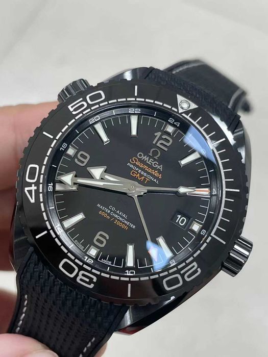 omeg seamaster gmt deep black