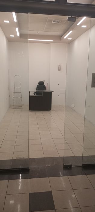 Дава се под наем Магазин в Пловдив, Тракия - 19 кв.м за 229.5 € - Снимка #6