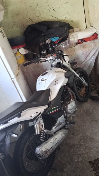 Мотоцикл на полном ходу