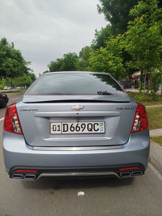 Продается своя машина Лассети автомат 2012 года, пробег родной 193.000