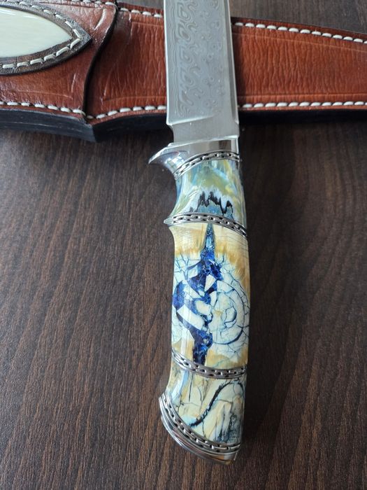 Ловен нож- екзотика