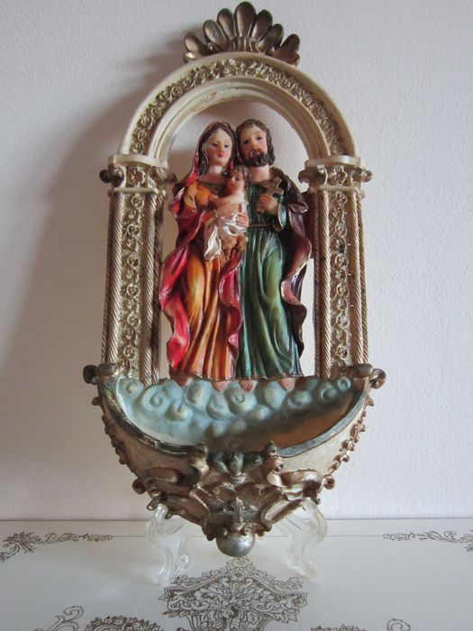cadou rar Craciun Holy Water Familia Sfanta  Maria pruncul si Sf.Iosif