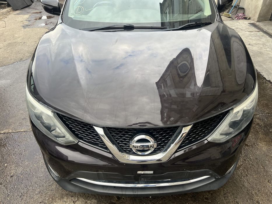 Fata completa Nissan Qashqai 2015