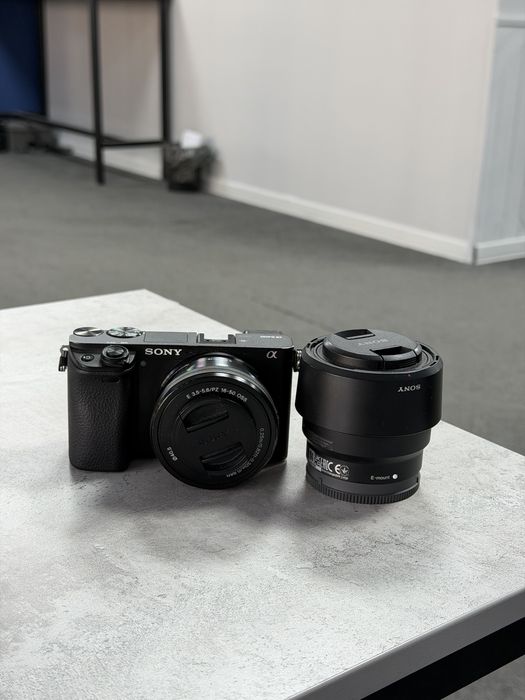 Камера Sony a6400 + 2 объектива