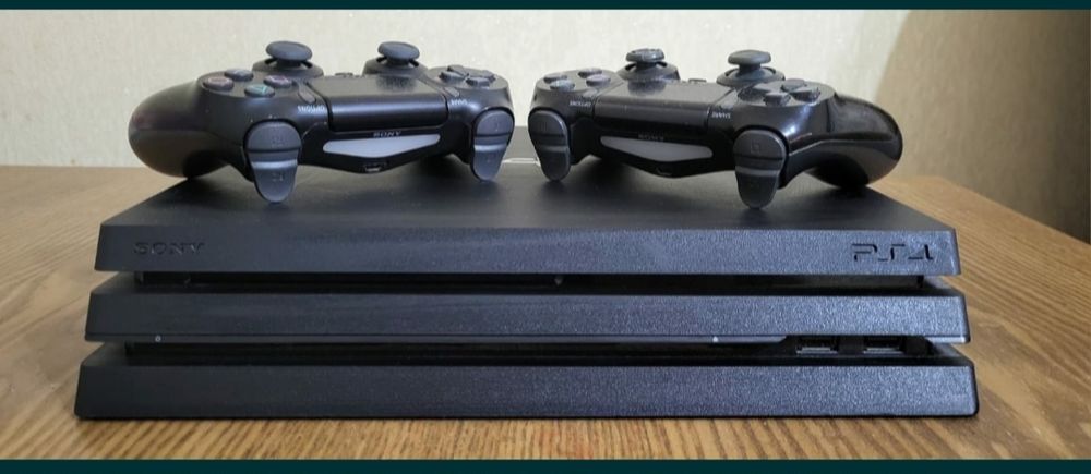 Продам плестэйшн 4про