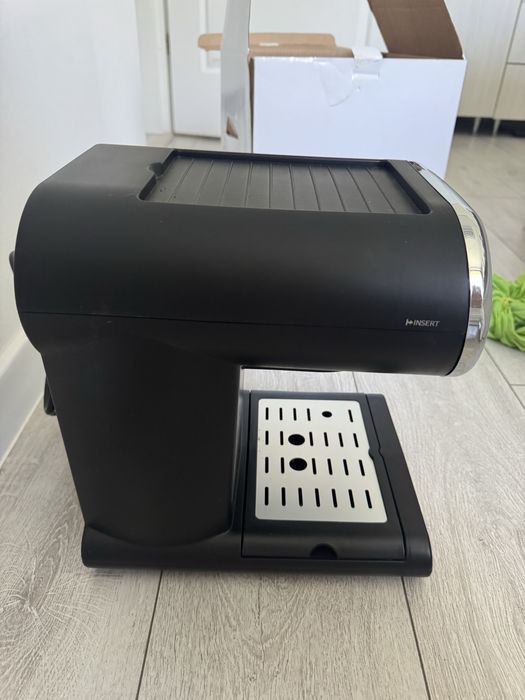 Aparat de cafea espressor SilverCrest NOU NEFOLOSIT CU CUTIE!!!!