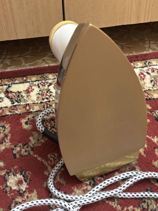 Продам утюг за 3500 тг