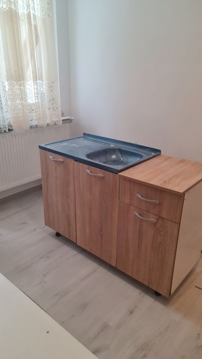 Mobila de bucătărie