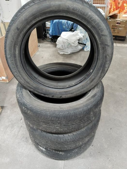 Резина Якохама на 18