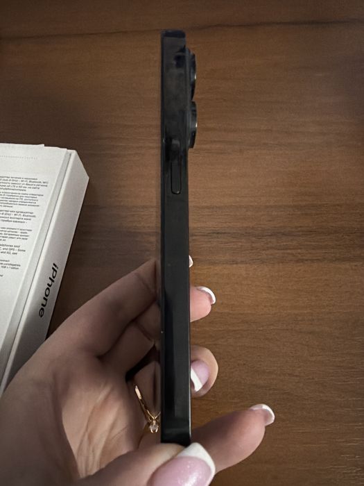 IPhone 14 Pro вхорошем состоянии