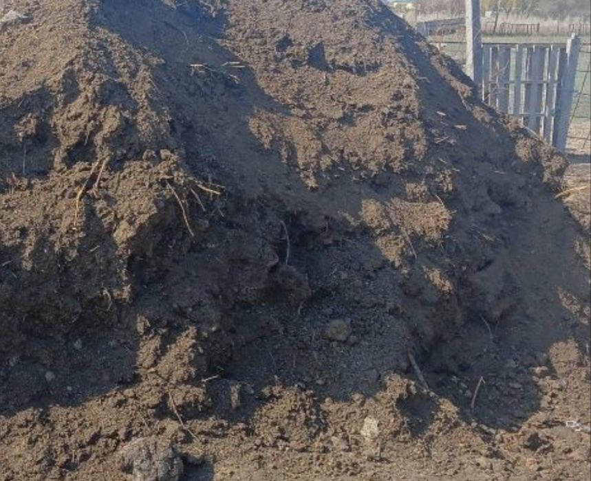 Чернозём. В мешках