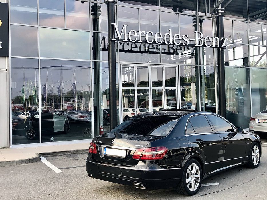 Mercedes E 250 4matic - 7G Tronic