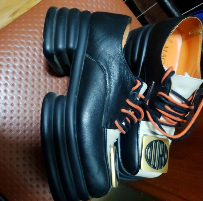 Продам стильные туфли- "леприконсы"