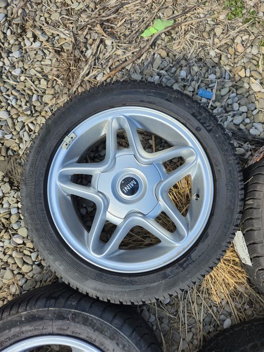 Roti iarna Mini cooper S 4x100 R16 195/55 R16 Dunlop m+s