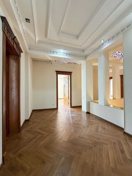 Продается красивый, благородный, штучный дом класса "А"