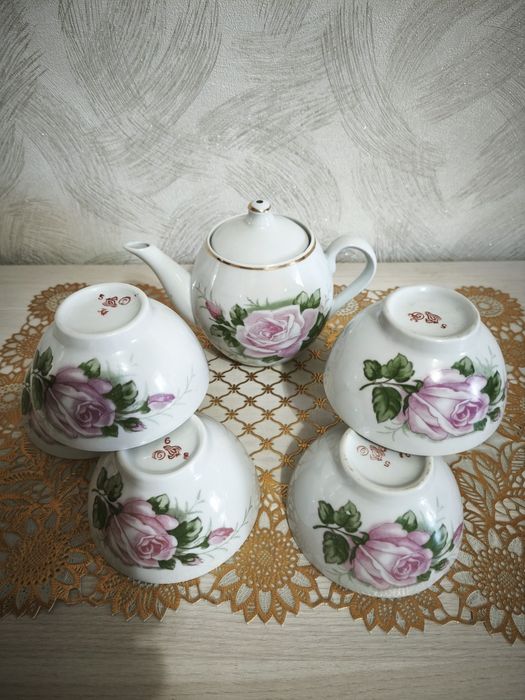 Продам чайный сервиз, времён СССР