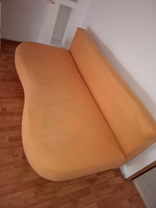 Canapea second hand