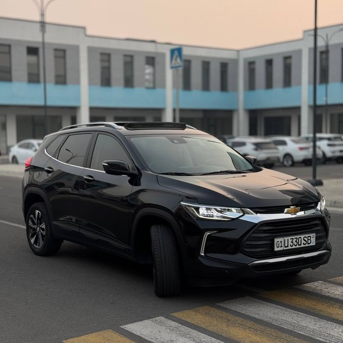 Tracker 2023 Premier Full Qora Kraska 100% Tozza Ideal Xolatda !