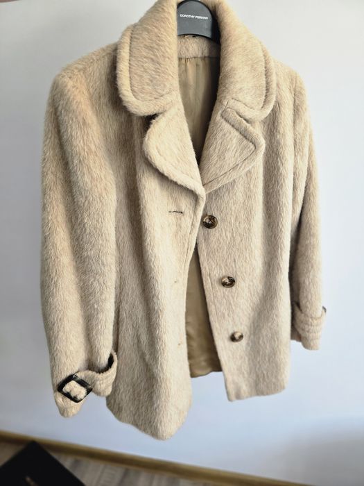 Palton scurt din lana de lama naturala marime S