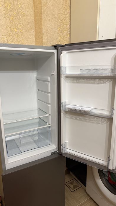 Продам новый холодильник!