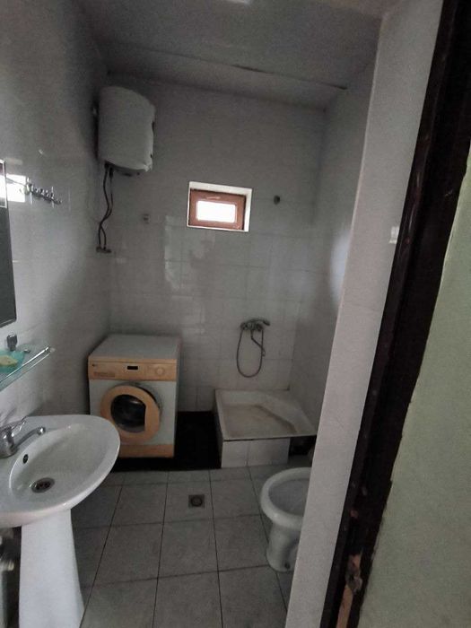 Sotiladi qoziqorin-ishlab chiqarish, ombor 1800 m2 yoki qurilish uchun