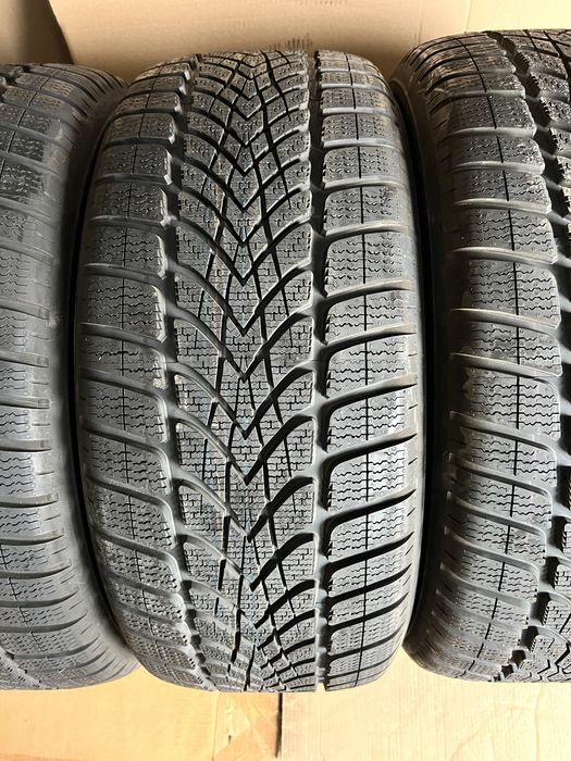 Jante NOI originale Mercedes S classe 18 inch’ + anvelope iarna nefolosite  245/50/18 , Dunlop , 8 mm !