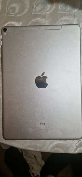 Обменяю мощный планшет IPAD PRO 10.5 +SIM