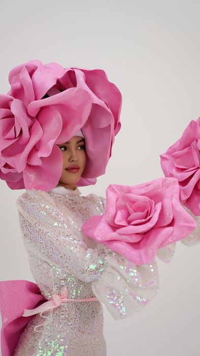 Костюмдер сатылады